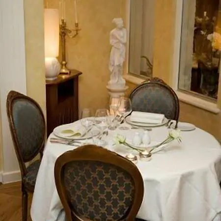 ホテル ロマンティック パークホテル ヘット フルプダル 4*