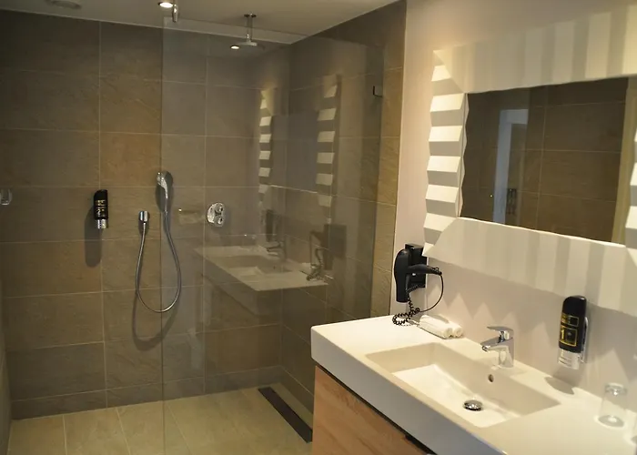 Romantik Parkhotel Het Gulpdal 4*